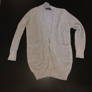 Zesica gray knit cardigan small